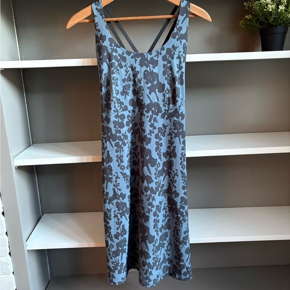 Royal Robins REI Spotless Evolution Tank Dress Floral - Picture 1 of 16